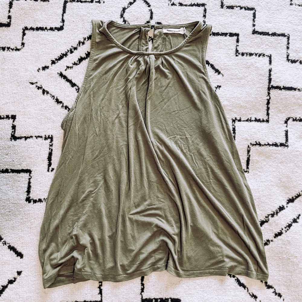 Green tank top